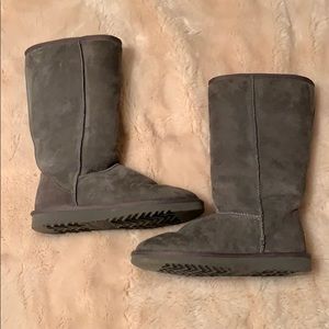 Women’s Ugg tall boots